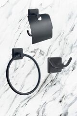 Pasifik Kare Mat Siyah Ikili Askılık Kapaklı Tuvalet Kağıtlık Yuvarlak Havluluk Üçlü Banyo Seti